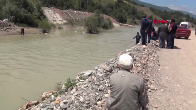 Tokat Kelkit Çayı’nda, 7 Yaşındaki Halil’i Arama Çalışması Sürüyor