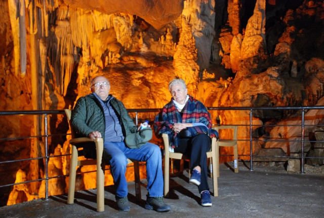 Koah ve Astım Hastaları Bu Mağaraya Akın Ediyor