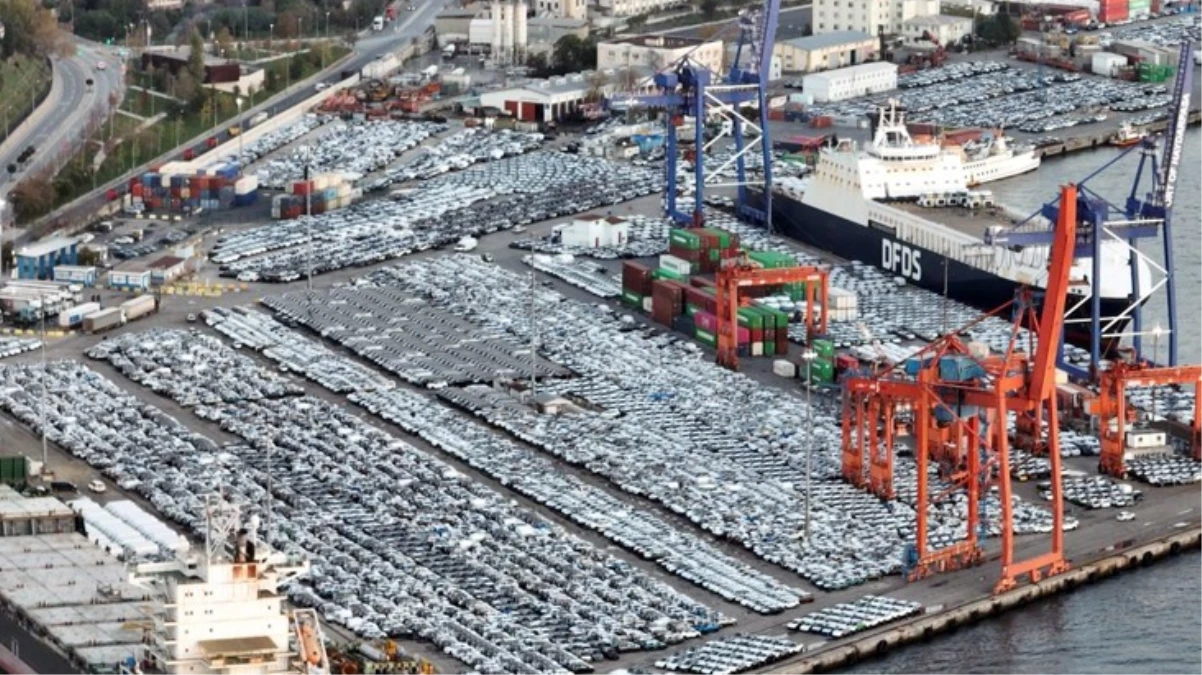 Binlercesi Haydarpaşa Limanı’nda! İkinci el araç fiyatlarını daha da düşürecek görüntü