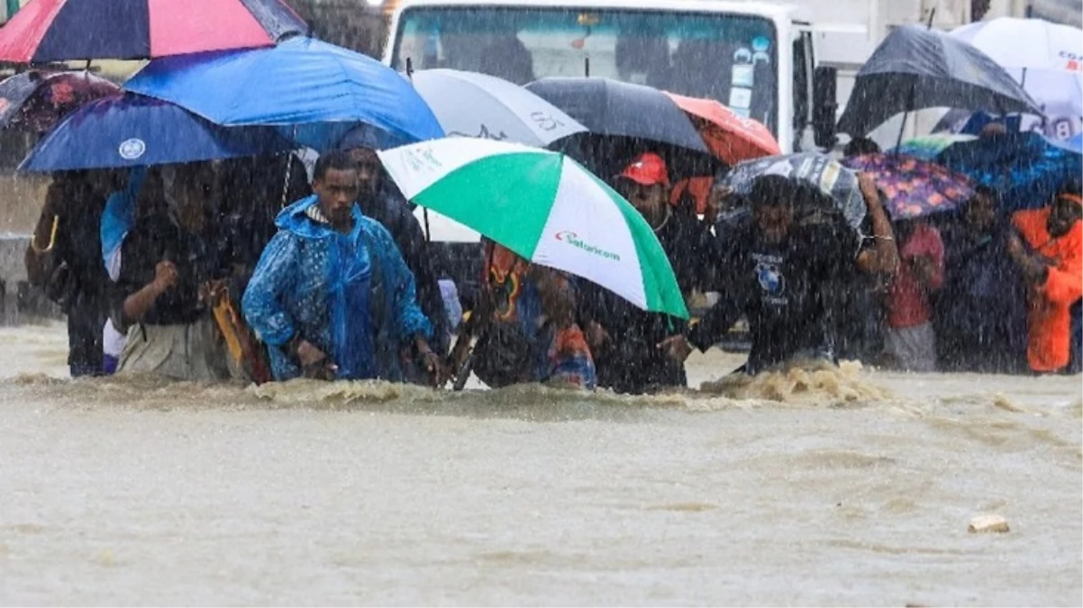 Dominik Cumhuriyeti’nde sel felaketi: 21 kişi hayatını kaybetti