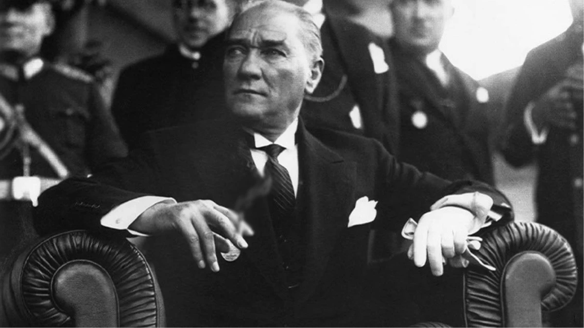 Ulu Önder Mustafa Kemal Atatürk’ü aramızdan ayrılışının 85. yıl dönümünde sevgi, saygı ve hasretle anıyoruz