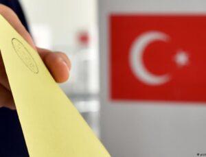 Mahallî seçimlere katılacak partiler açıklandı