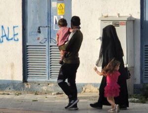 396 bin Suriyeli sığınmacı Avrupa’ya mı geçti?