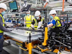 Krizin perde gerisi: Volkswagen neden fabrika kapatıyor?