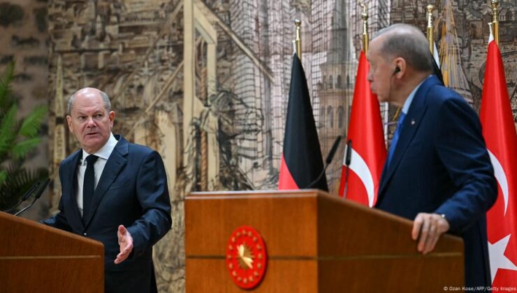 Scholz Türk vatandaşlarının vize şikâyetlerine hak verdi