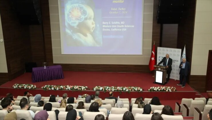 Tokat Gaziosmanpaşa Üniversitesi’nde Yeni Doğanlarda Nörolojik Hasarların Önlenmesi Konferansı Düzenlendi