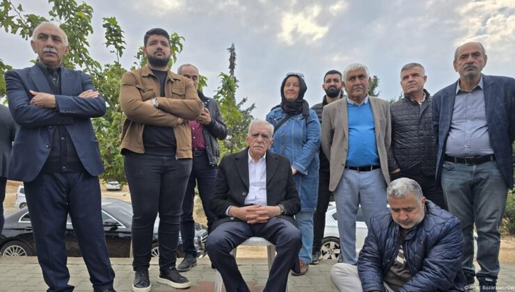 Ahmet Türk: Kayyum kararı halk iradesine ipotek