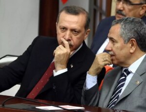 Bülent Arınç, yıllar önce yaşanan olayı anlattı: Tayyip Bey masaya yumruğu vurup “Sus ulan” demiş