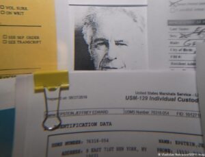 Jeffrey Epstein nasıl bu kadar güçlü oldu?