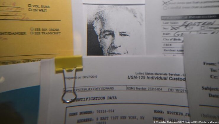Jeffrey Epstein nasıl bu kadar güçlü oldu?