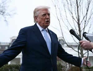 Trump tezli İran açıklamaları: Savaş sona mı eriyor?