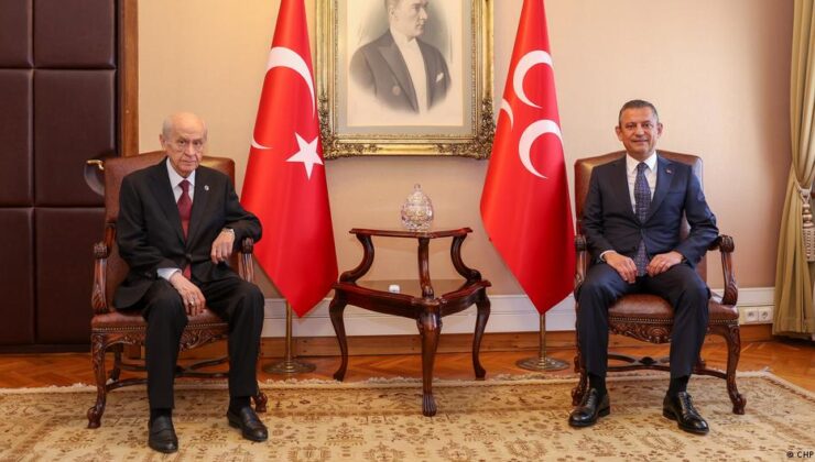 Bahçeli’den “tarihî” davet öncesi Özel’e tebrik telefonu