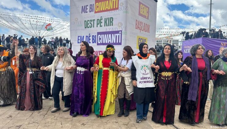 DEM’den Kürt Lisan Bayramı daveti: Kürtçe özgürce var olmalı