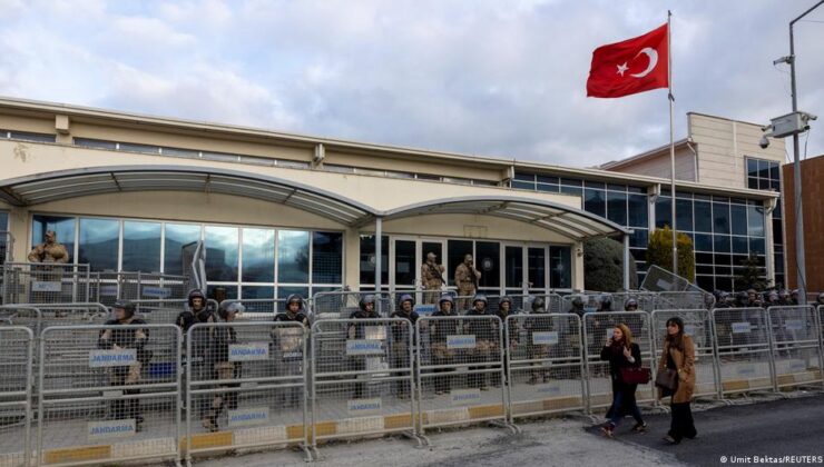 Silivri’de tahliye sevinci: İBB davasında 15 kişi özgür