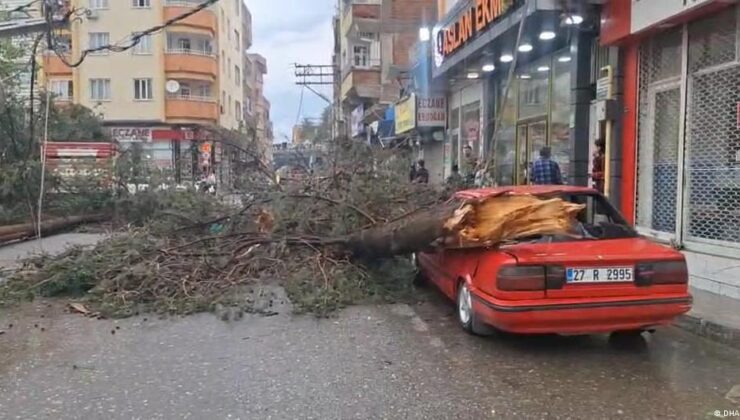 Türkiye genelinde fırtına ve yağış: 1 meyyit, çok sayıda yaralı
