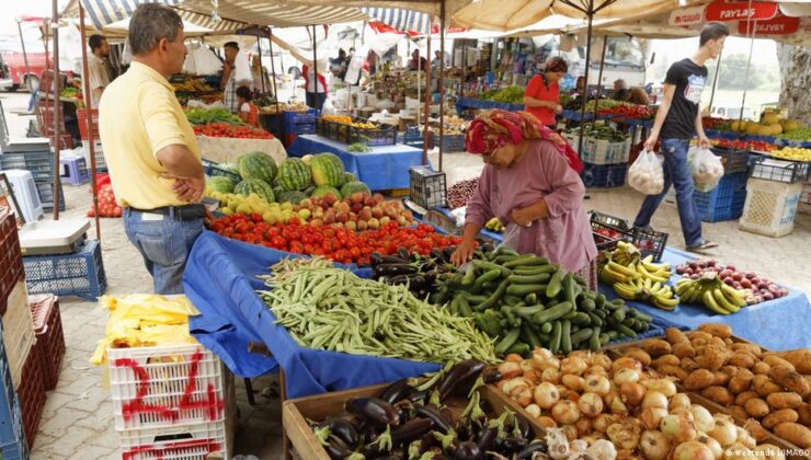 Türkiye’de enflasyon beklentilerin üzerinde arttı