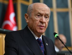 Bahçeli’den Özgür Özel’e sert kelamlar ve kurultay vurgusu