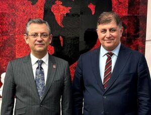 İzmir Belediye Başkanı Cemil Tugay CHP’den istifa etti