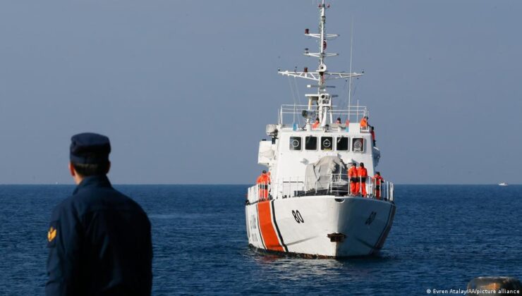 Türk balıkçı teknesine Kırım açıklarında atak: Bir meyyit