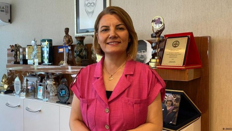 İzmit Belediye Başkanı Fatma Kaplan Hürriyet gözaltında
