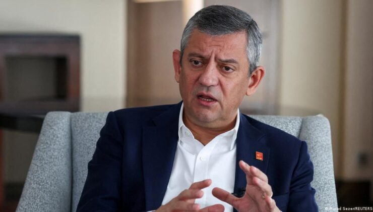Özel: Yeni parti için program ve logo çalışmaları başladı