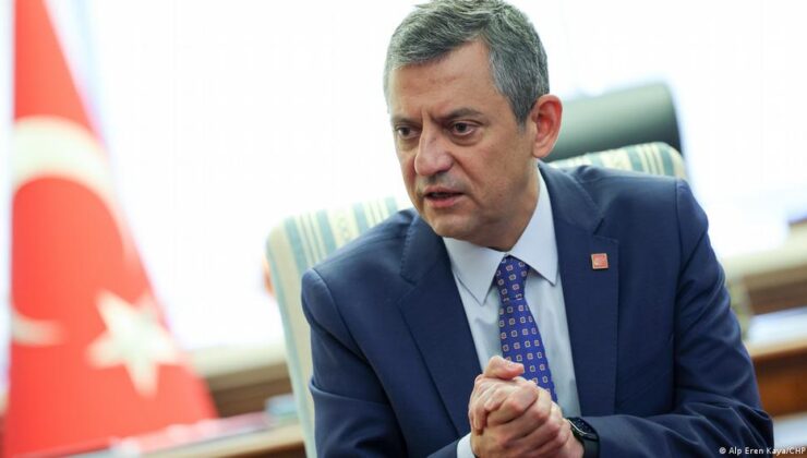 Özel’den Deniz Göktaş reaksiyonu: Sevincimizi çalamayacaklar