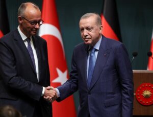 SPD’den Merz’e NATO zirvesi öncesinde kritik Türkiye daveti